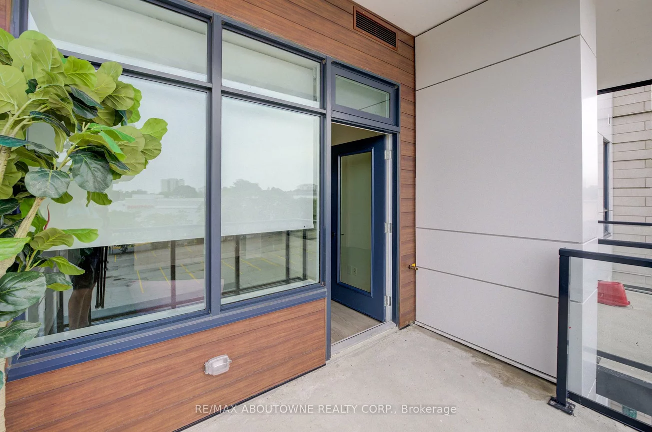 123, MAURICE, 1002 - CO Central, Oakville