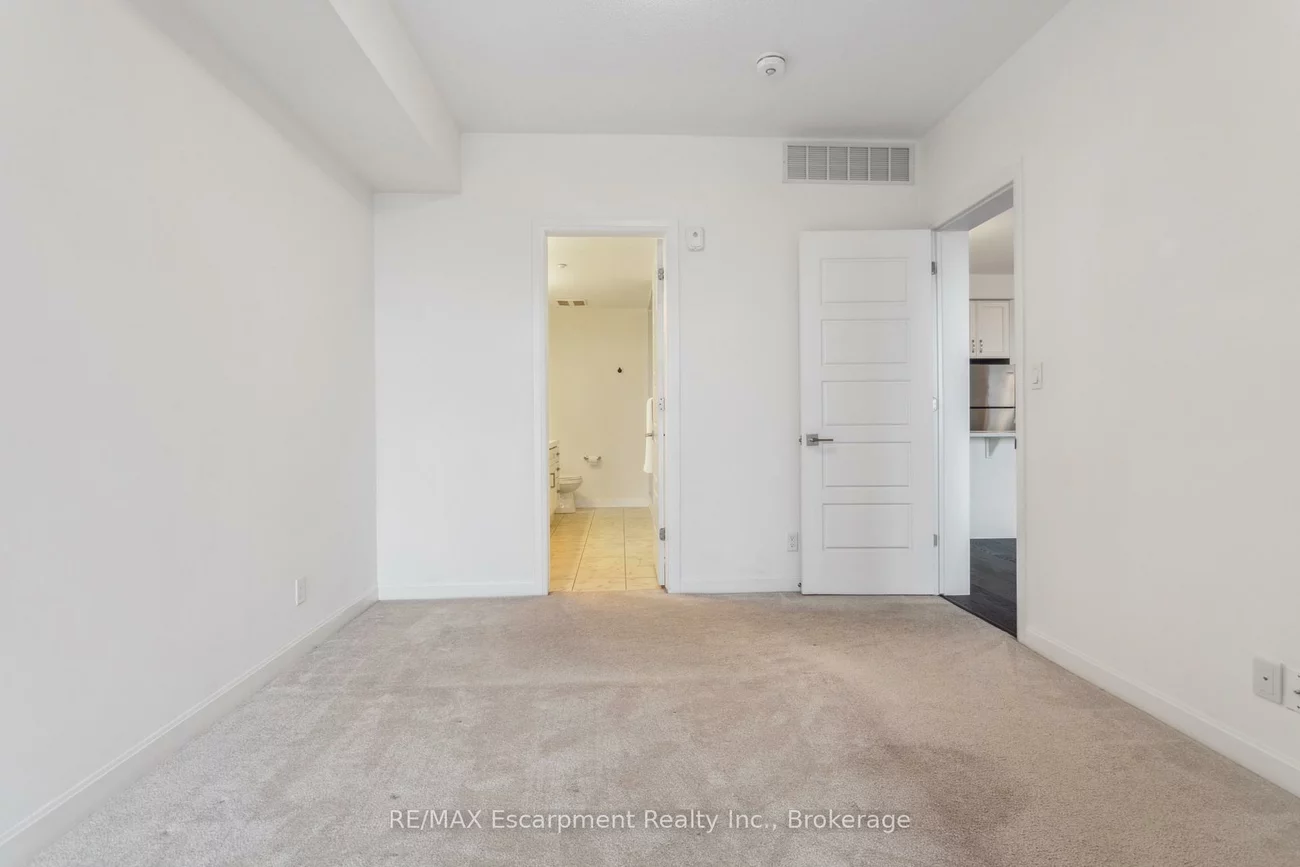 3028, CREEKSHORE COMMON, 1008 - GO Glenorchy, Oakville