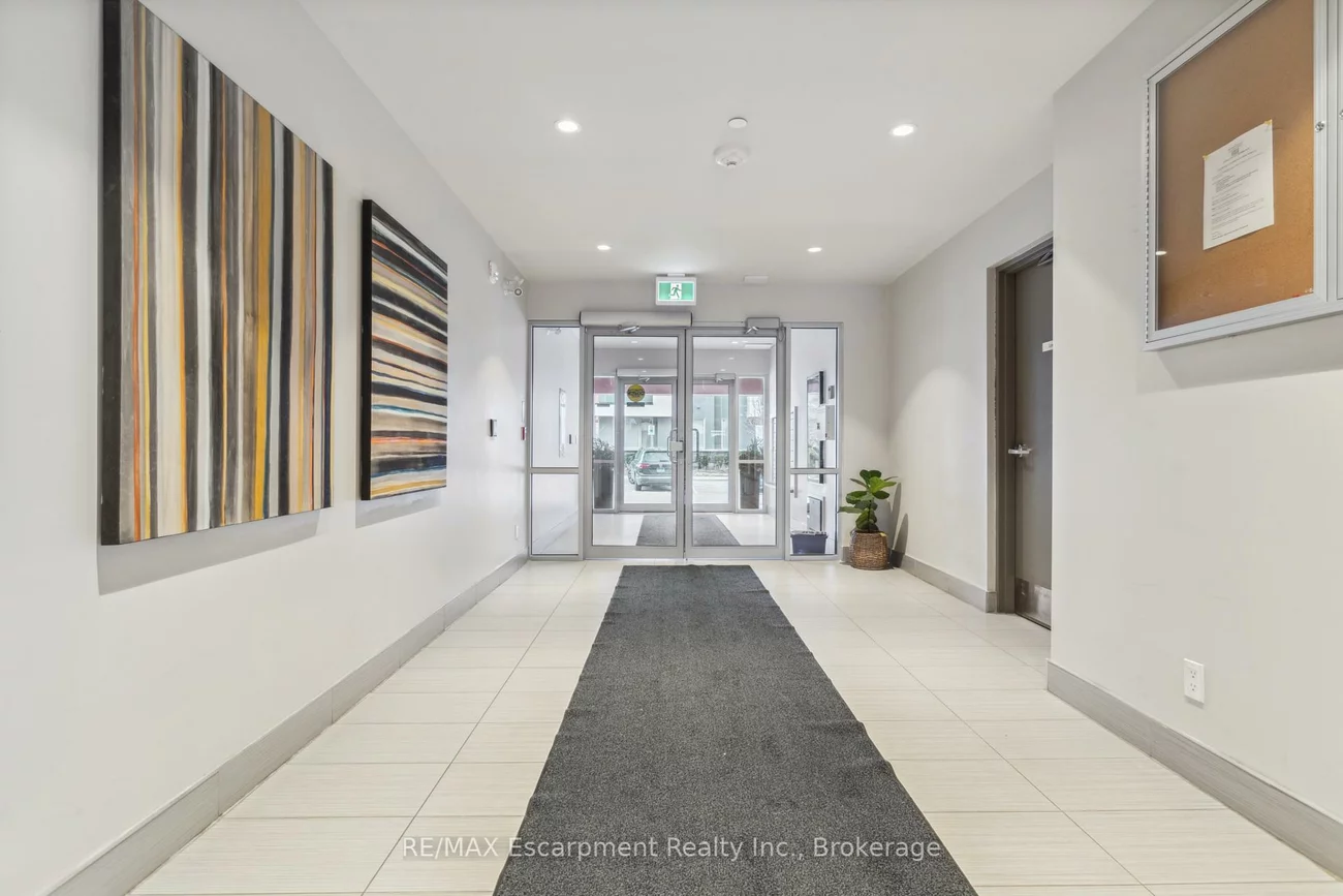 3028, CREEKSHORE COMMON, 1008 - GO Glenorchy, Oakville
