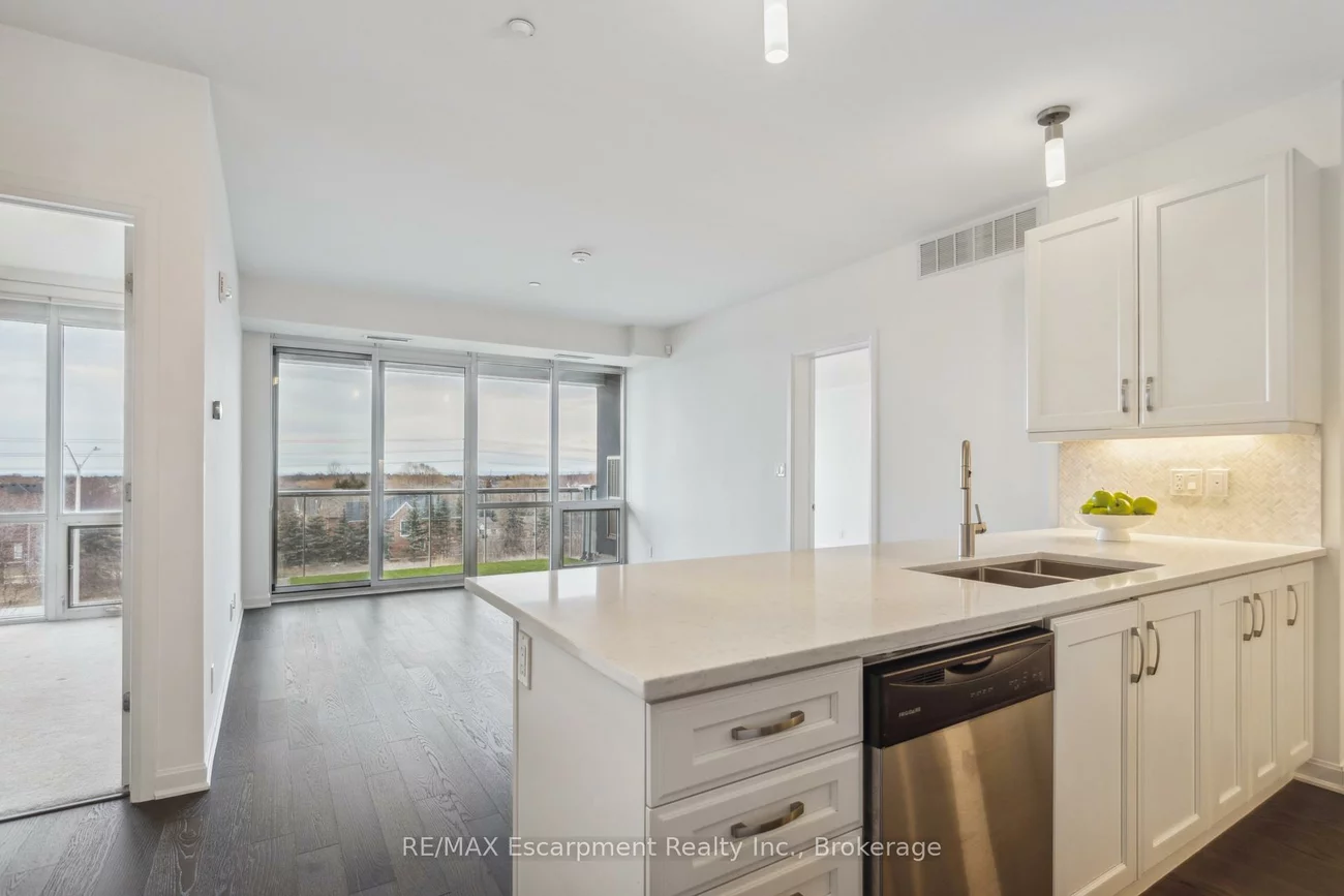 3028, CREEKSHORE COMMON, 1008 - GO Glenorchy, Oakville