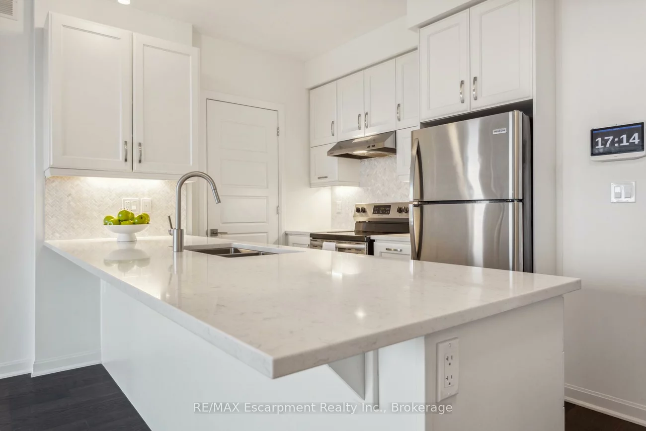3028, CREEKSHORE COMMON, 1008 - GO Glenorchy, Oakville