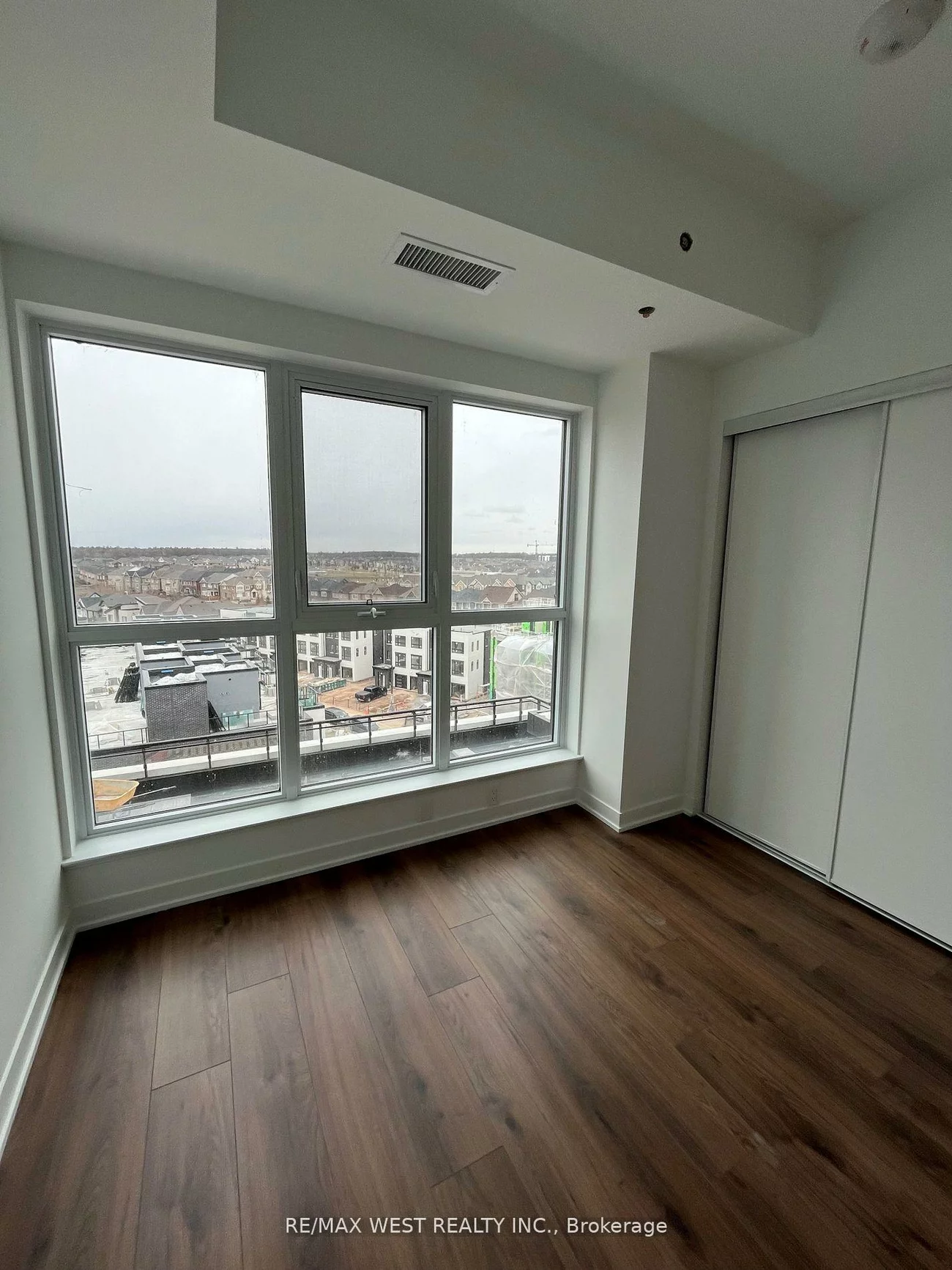 405, Dundas, 1008 - GO Glenorchy, Oakville