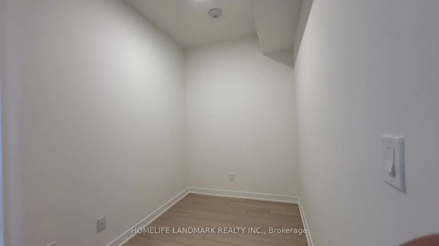 3079, Trafalgar, 1010 - JM Joshua Meadows, Oakville