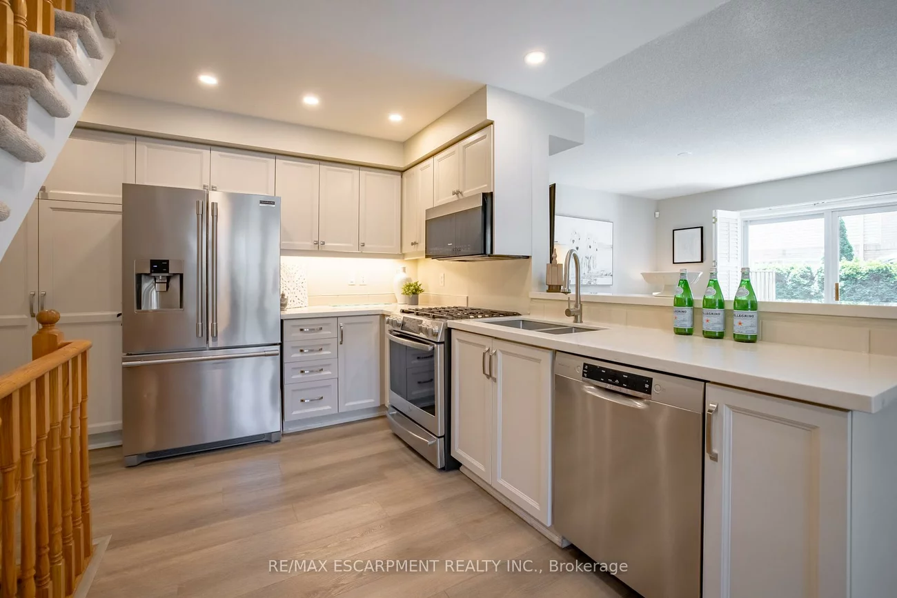 1050, Grand, 1005 - FA Falgarwood, Oakville