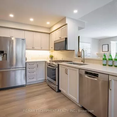 1050, Grand, 1005 - FA Falgarwood, Oakville