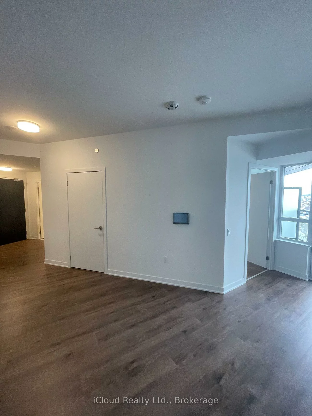 395, Dundas, 1008 - GO Glenorchy, Oakville