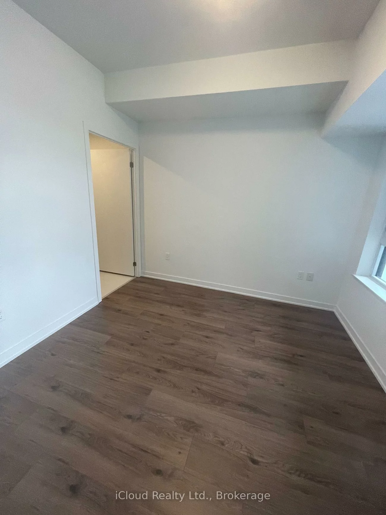 395, Dundas, 1008 - GO Glenorchy, Oakville