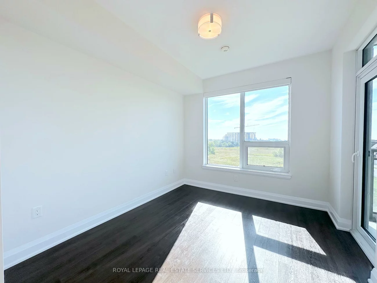 2333, Taunton, 1015 - RO River Oaks, Oakville