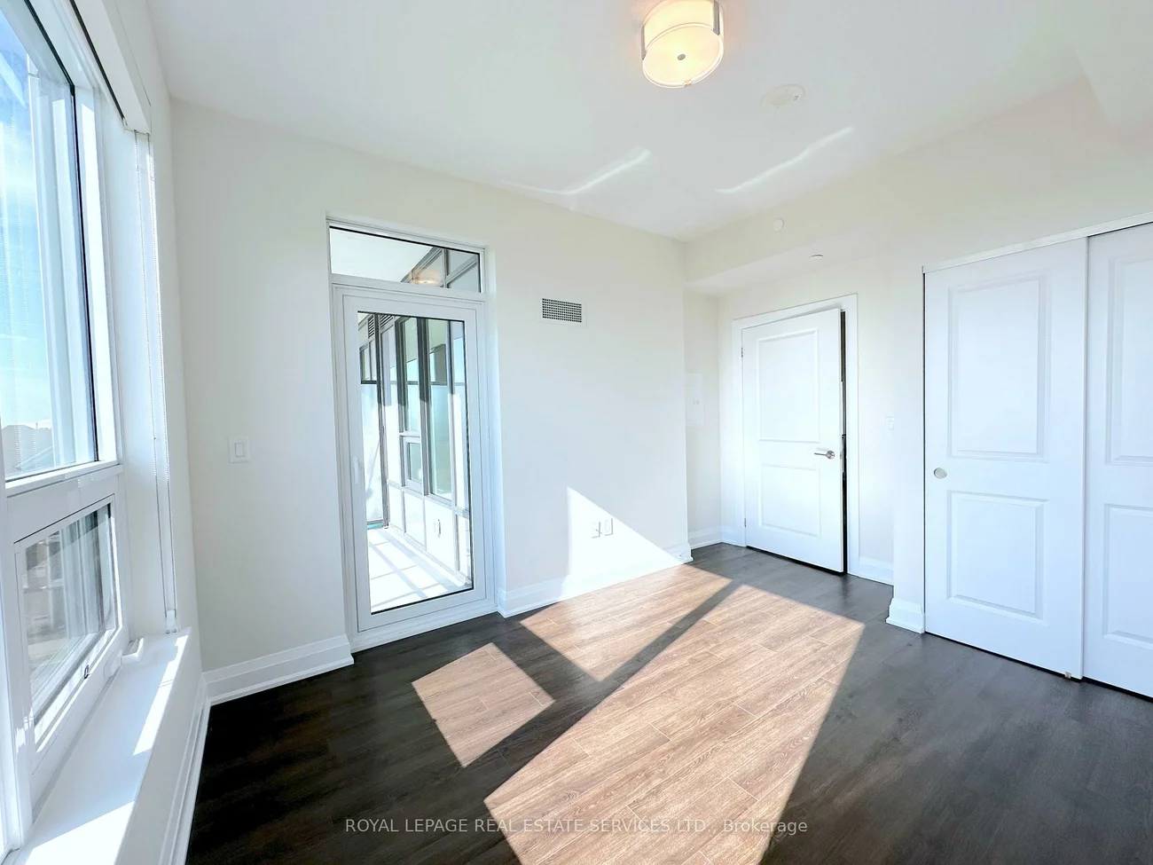2333, Taunton, 1015 - RO River Oaks, Oakville