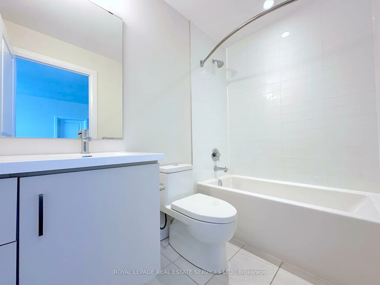 2333, Taunton, 1015 - RO River Oaks, Oakville