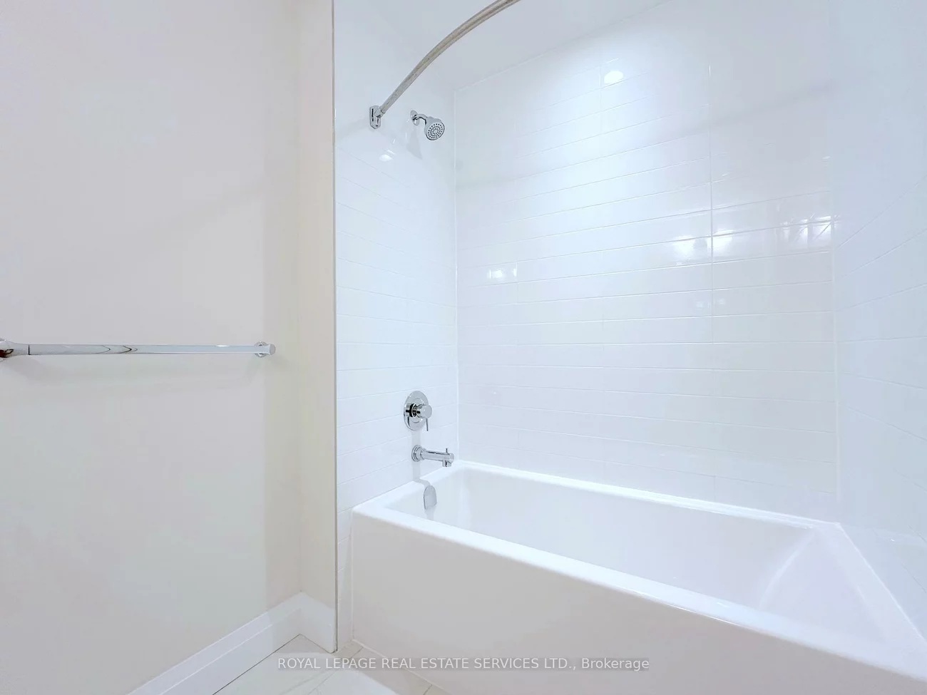 2333, Taunton, 1015 - RO River Oaks, Oakville