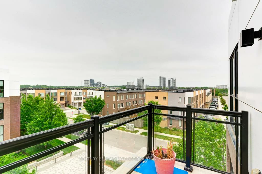 150, Sabina, 1008 - GO Glenorchy, Oakville