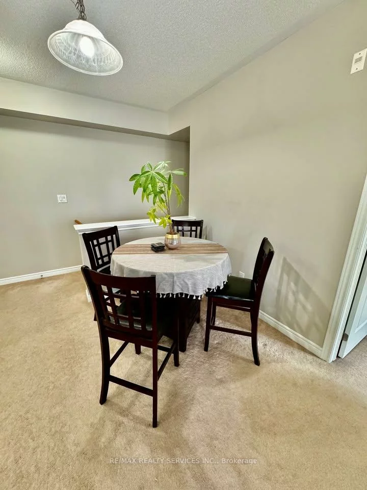 2339, Sawgrass, 1015 - RO River Oaks, Oakville