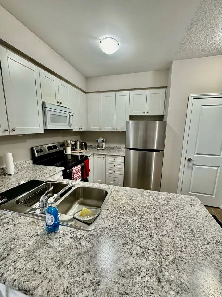 2339, Sawgrass, 1015 - RO River Oaks, Oakville