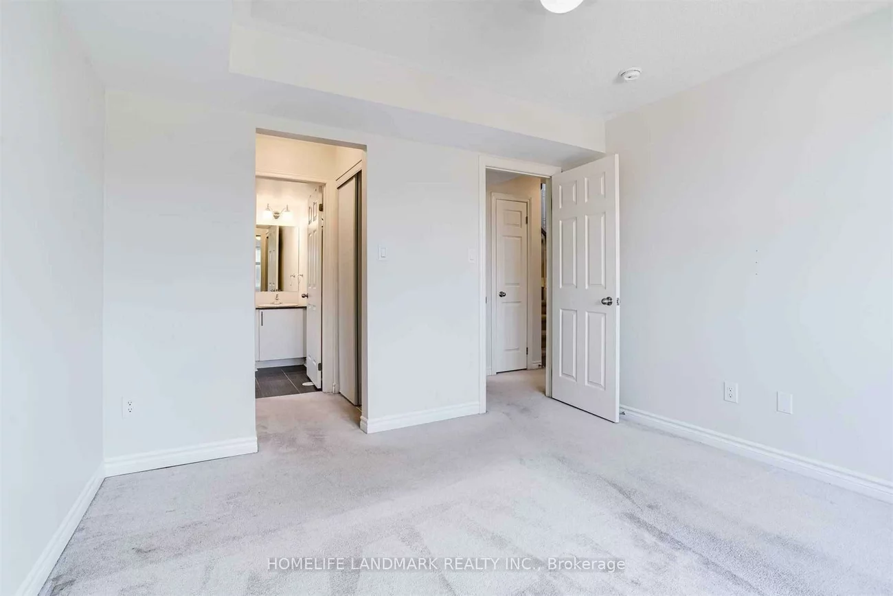 2420, Baronwood, 1019 - WM Westmount, Oakville