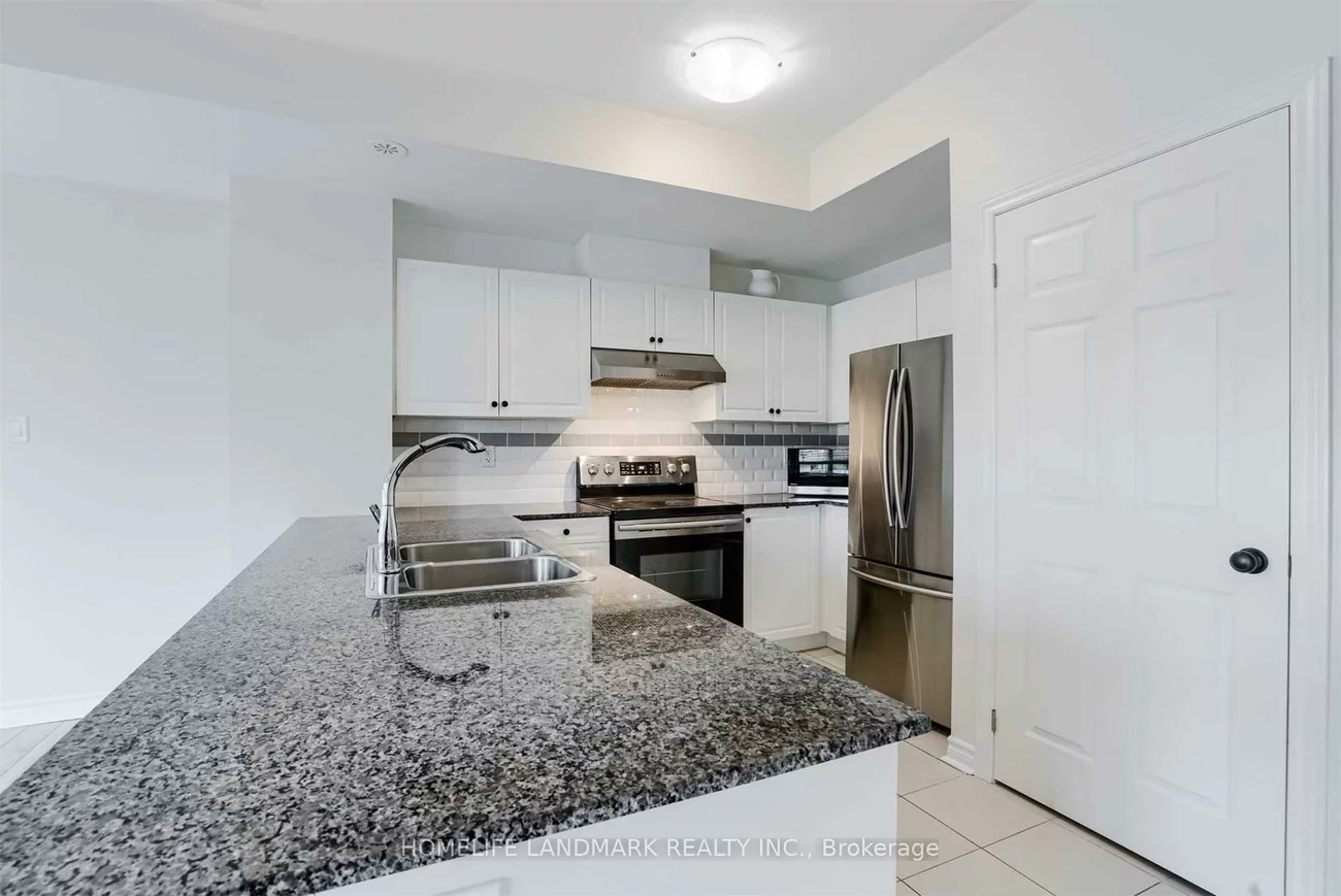 2420, Baronwood, 1019 - WM Westmount, Oakville