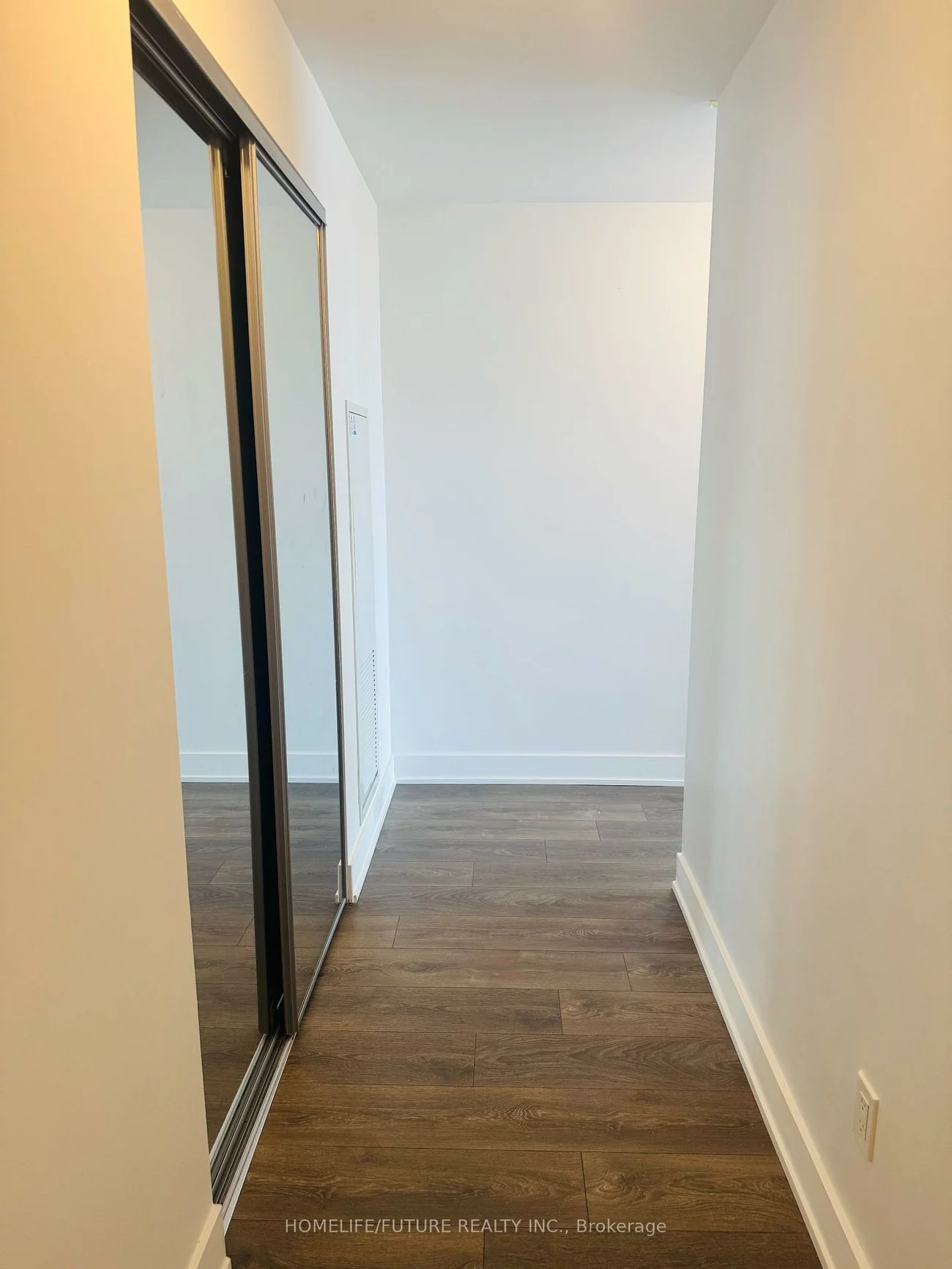 2485, Taunton, 1015 - RO River Oaks, Oakville