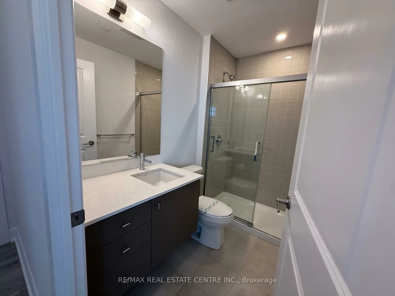 3240, William Coltson, 1010 - JM Joshua Meadows, Oakville