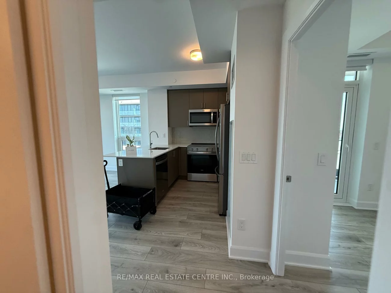 3240, William Coltson, 1010 - JM Joshua Meadows, Oakville