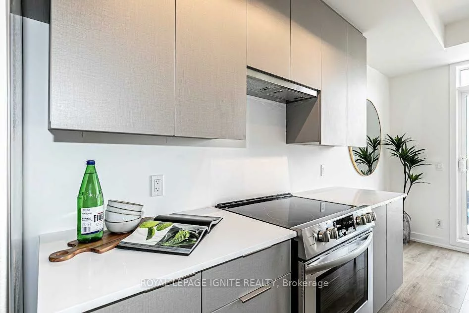 3058, Sixth, 1008 - GO Glenorchy, Oakville