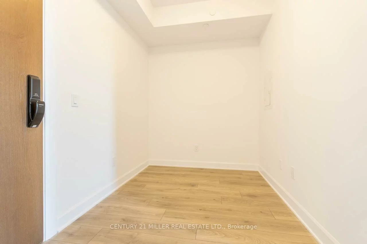 3240, William Coltson, 1009 - JC Joshua Creek, Oakville