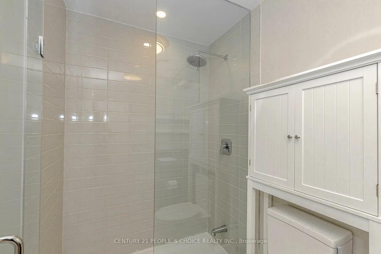 210, Sabina, 1008 - GO Glenorchy, Oakville