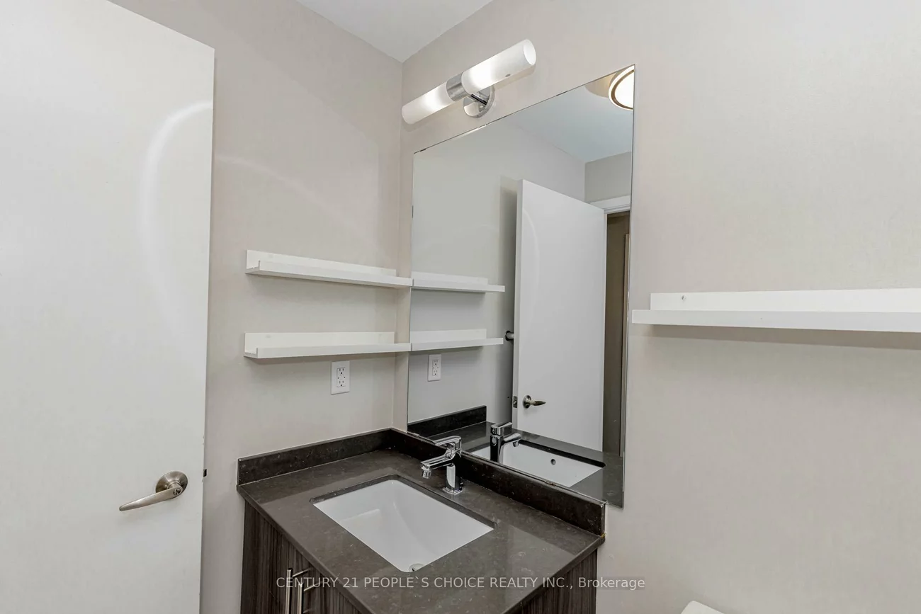 210, Sabina, 1008 - GO Glenorchy, Oakville