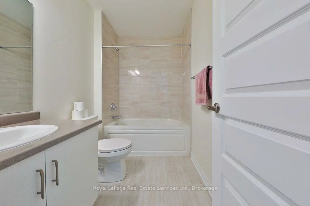 128, Grovewood, 1008 - GO Glenorchy, Oakville