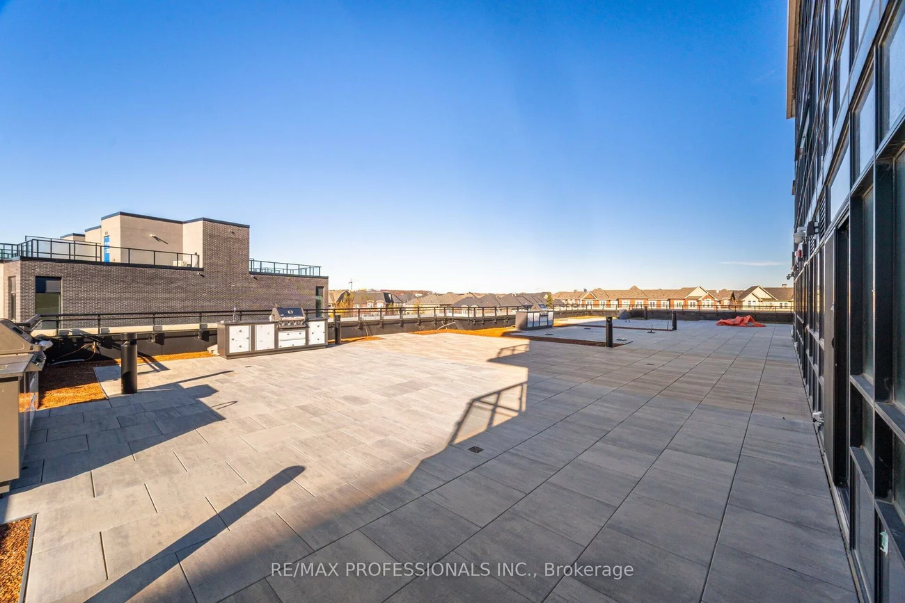 395, Dundas, 1008 - GO Glenorchy, Oakville