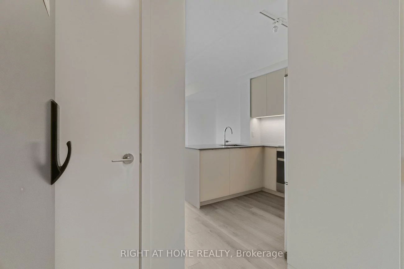 3079, Trafalgar, 1010 - JM Joshua Meadows, Oakville