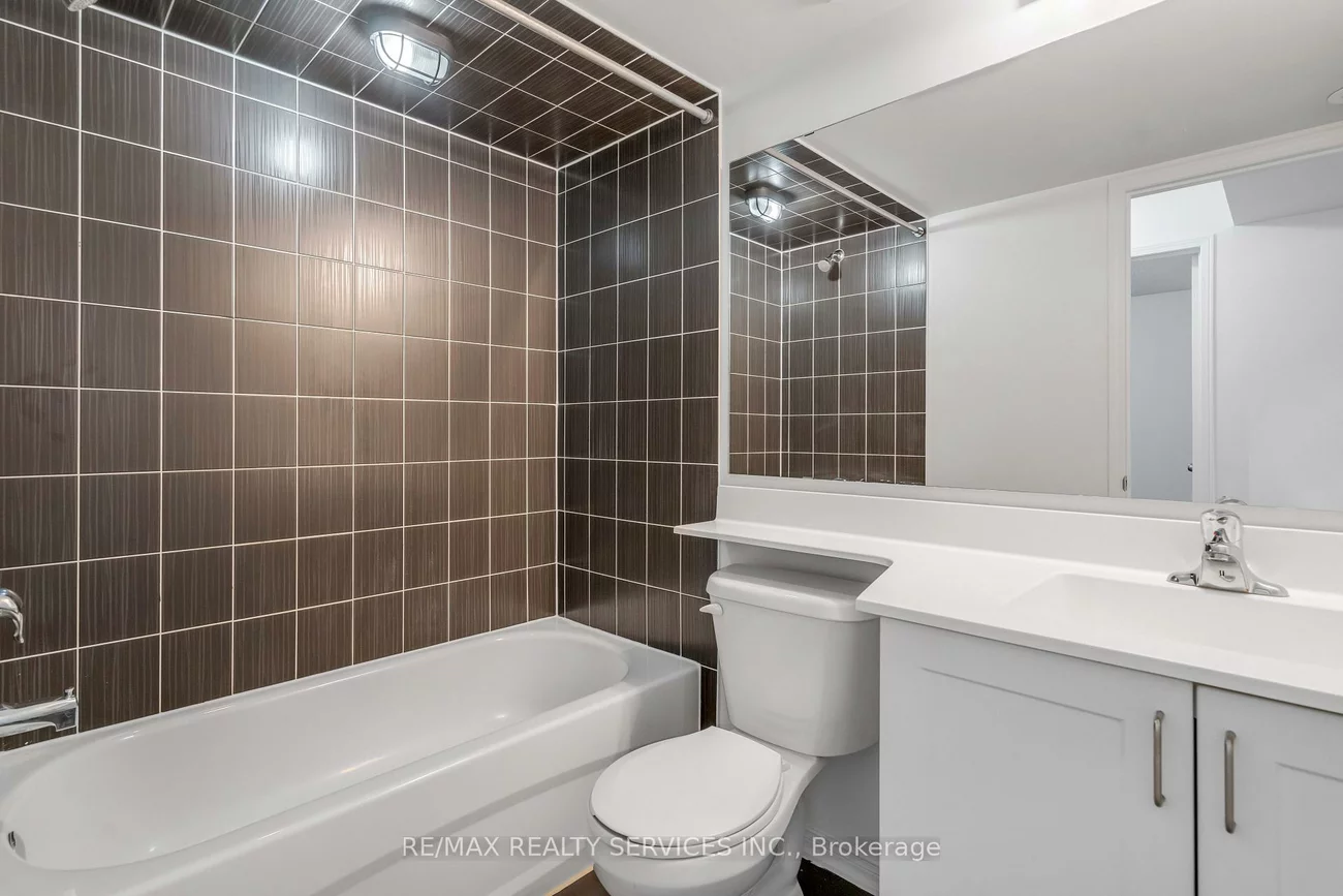 43, Hays, 1015 - RO River Oaks, Oakville