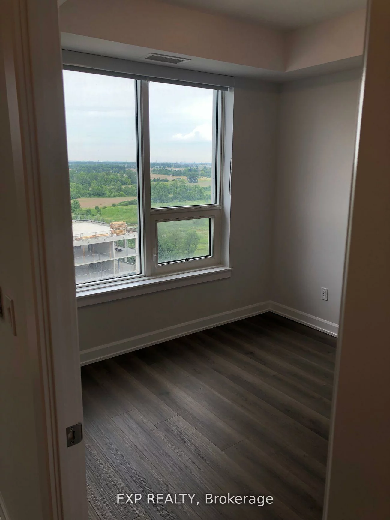 3220, William Coltson, 1010 - JM Joshua Meadows, Oakville