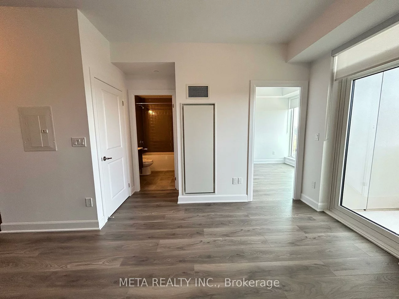 3240, William Coltson, 1010 - JM Joshua Meadows, Oakville