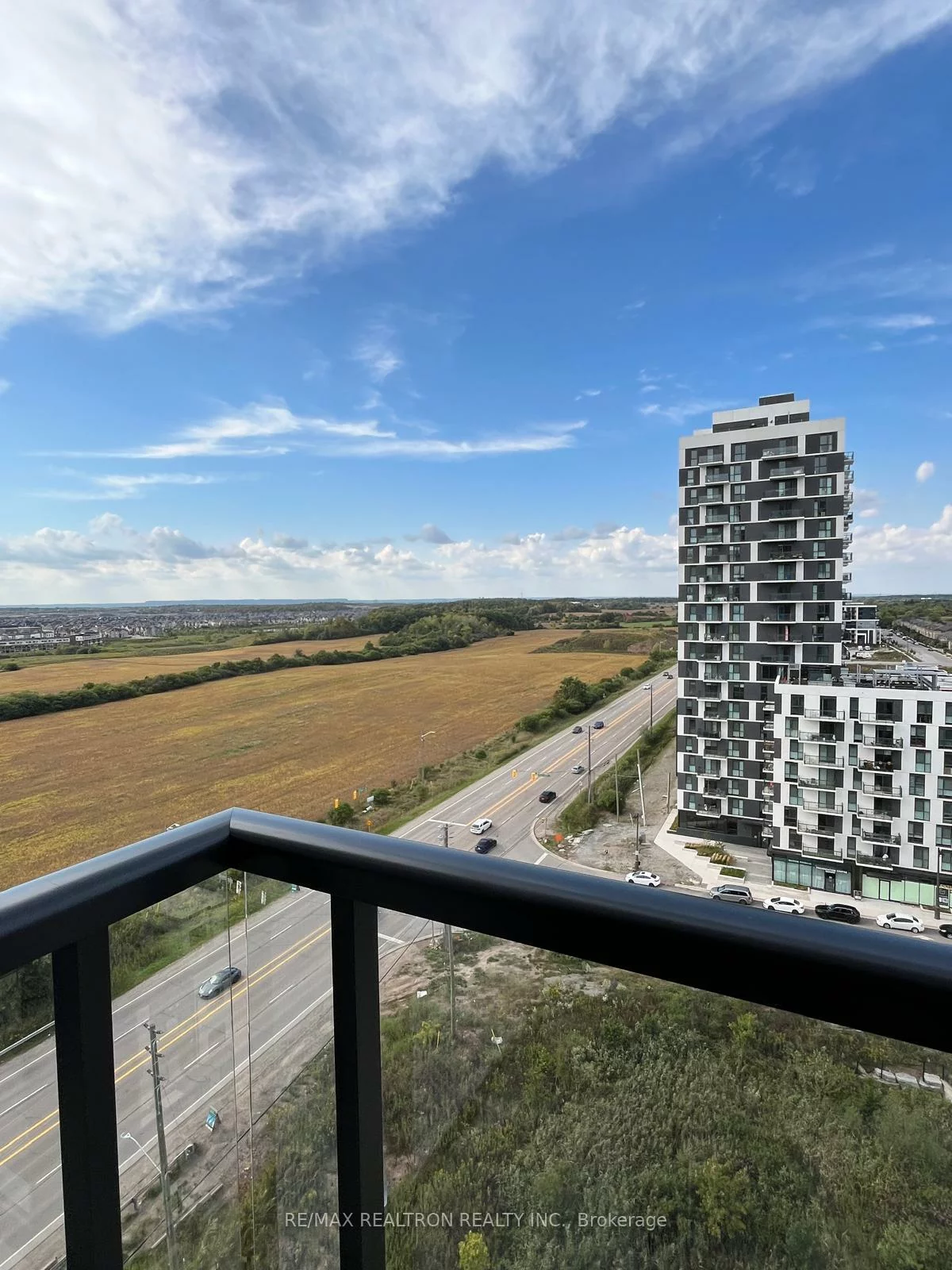 3079, Trafalgar, 1010 - JM Joshua Meadows, Oakville