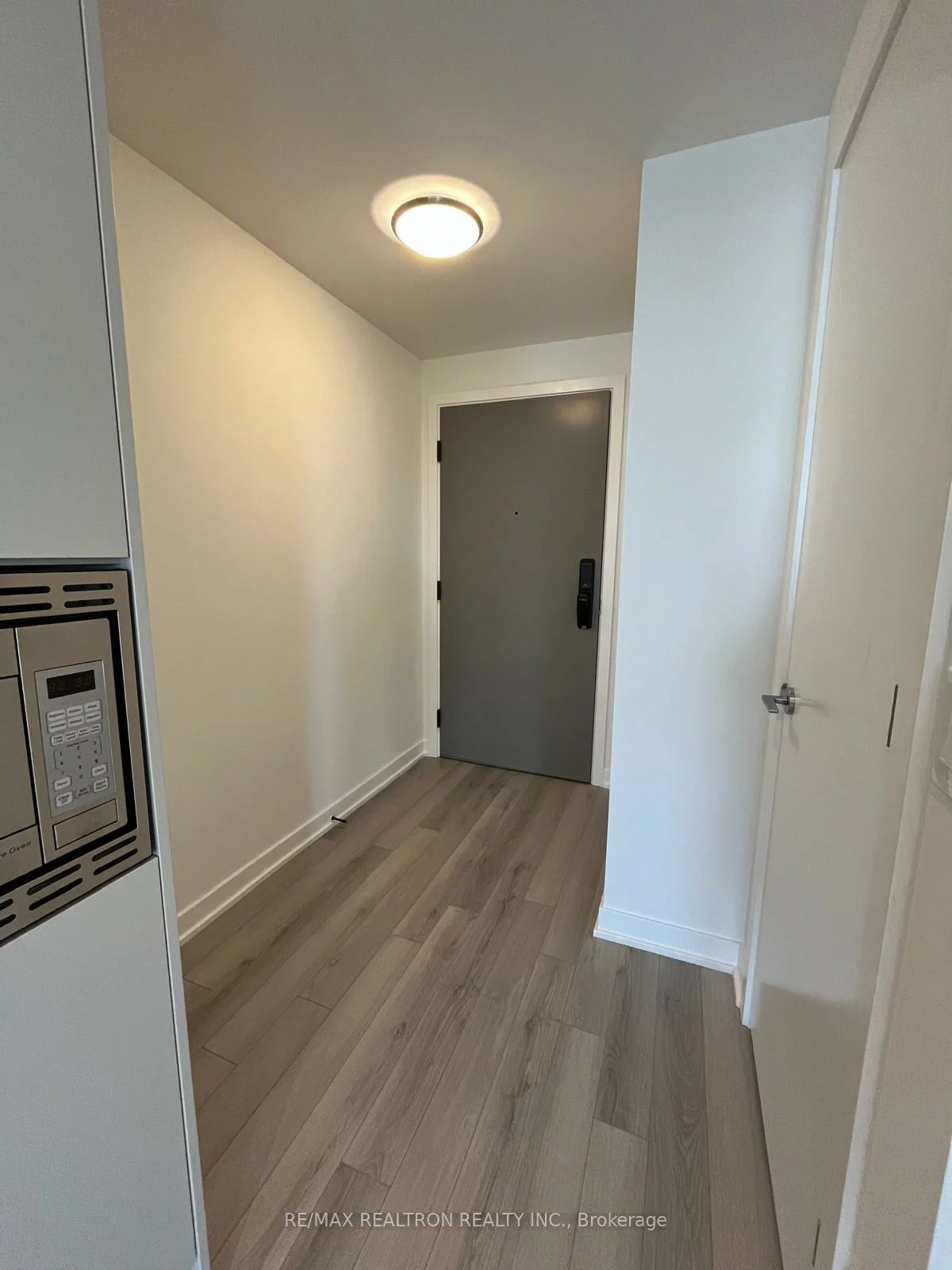 3079, Trafalgar, 1010 - JM Joshua Meadows, Oakville
