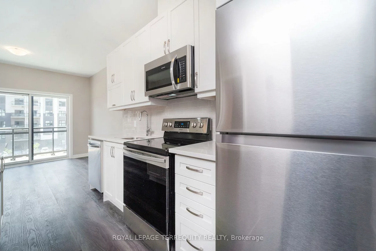 102, Grovewood, 1008 - GO Glenorchy, Oakville