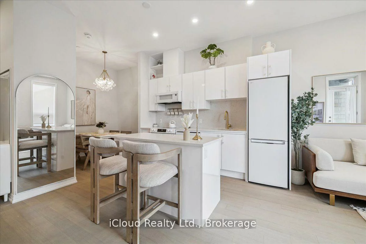3285, Carding Mill, 1008 - GO Glenorchy, Oakville