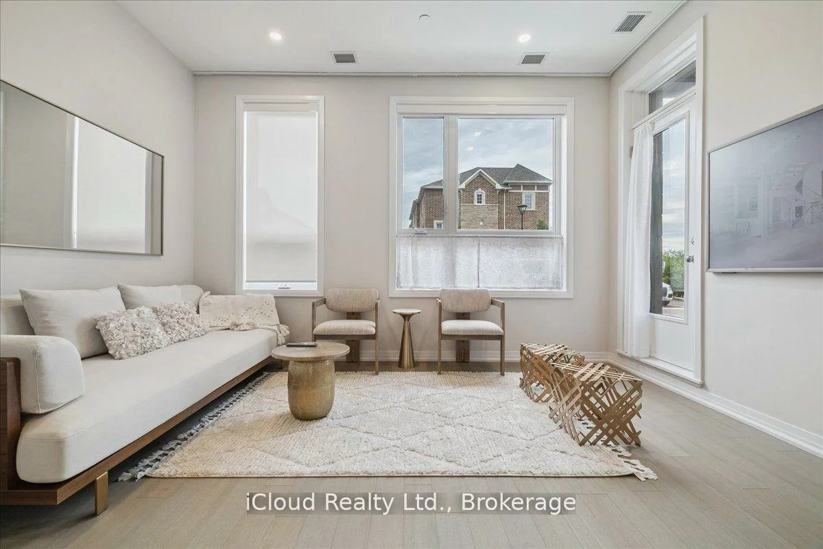3285, Carding Mill, 1008 - GO Glenorchy, Oakville