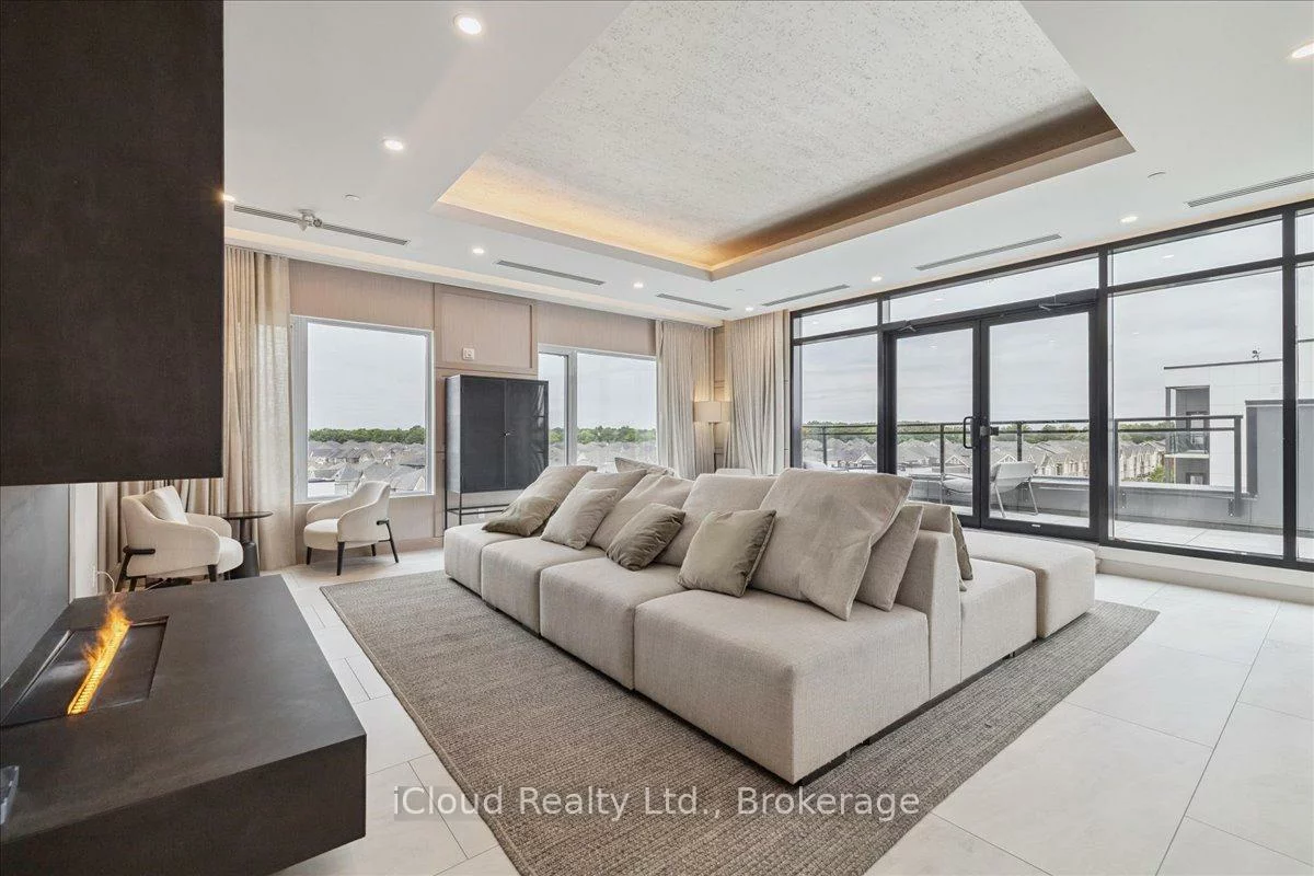 3285, Carding Mill, 1008 - GO Glenorchy, Oakville