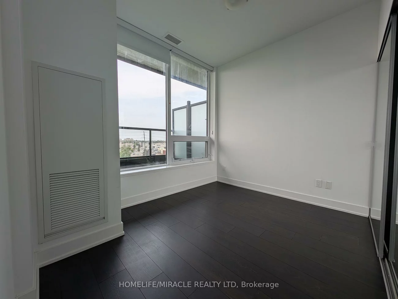 297, Oak Walk, 1015 - RO River Oaks, Oakville