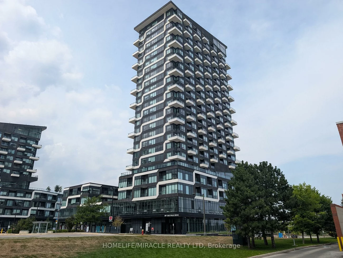 297, Oak Walk, 1015 - RO River Oaks, Oakville