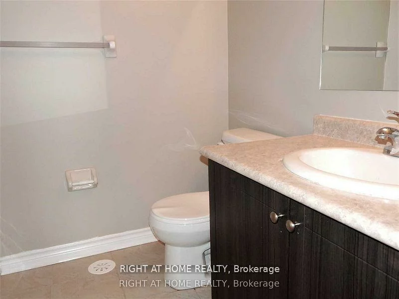 2420, Baronwood, 1019 - WM Westmount, Oakville
