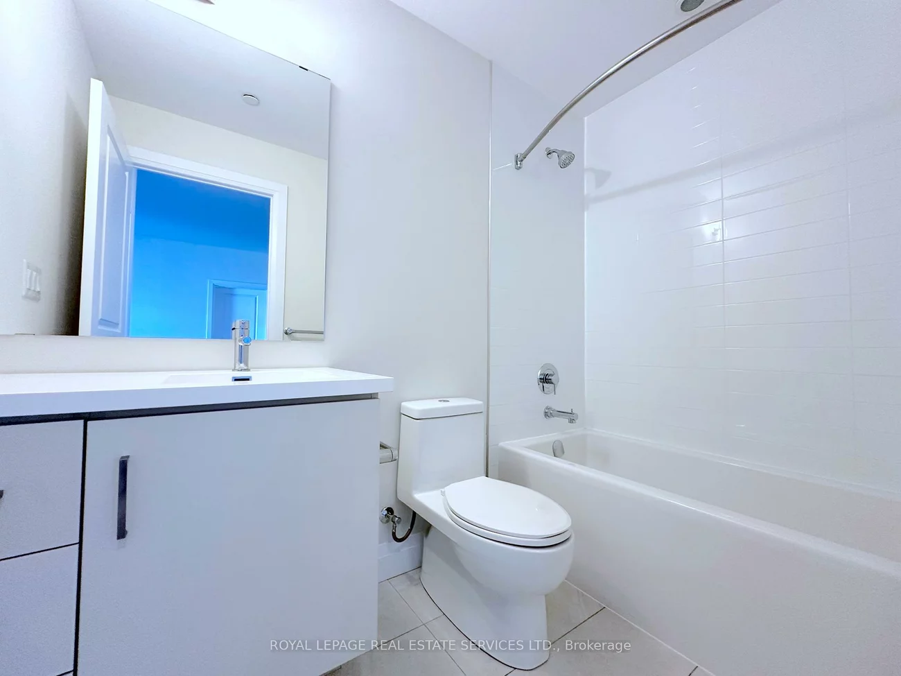 2333, Taunton, 1015 - RO River Oaks, Oakville