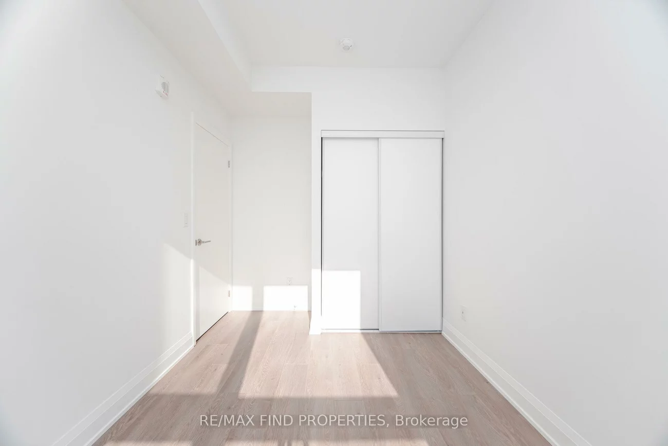 3250, Carding Mill, 1008 - GO Glenorchy, Oakville