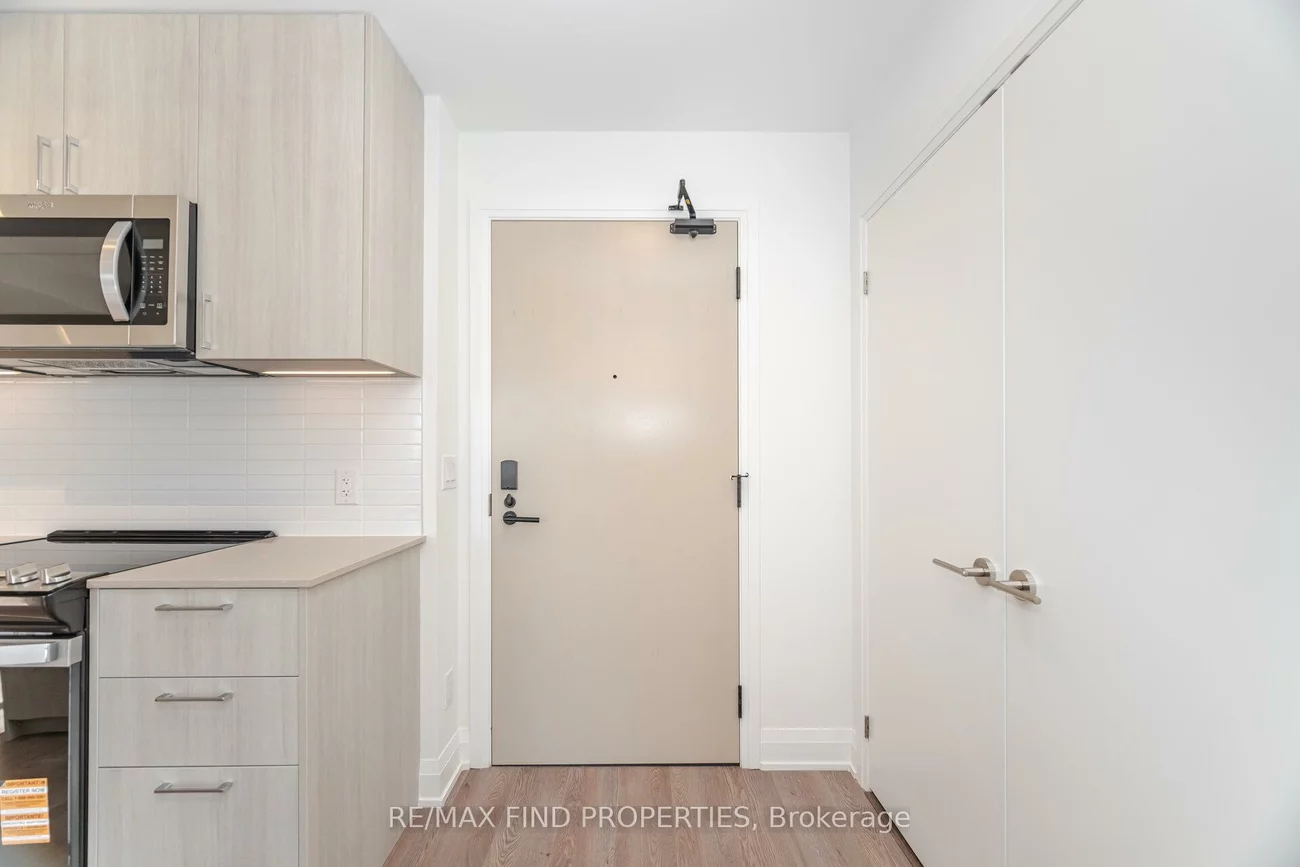 3250, Carding Mill, 1008 - GO Glenorchy, Oakville