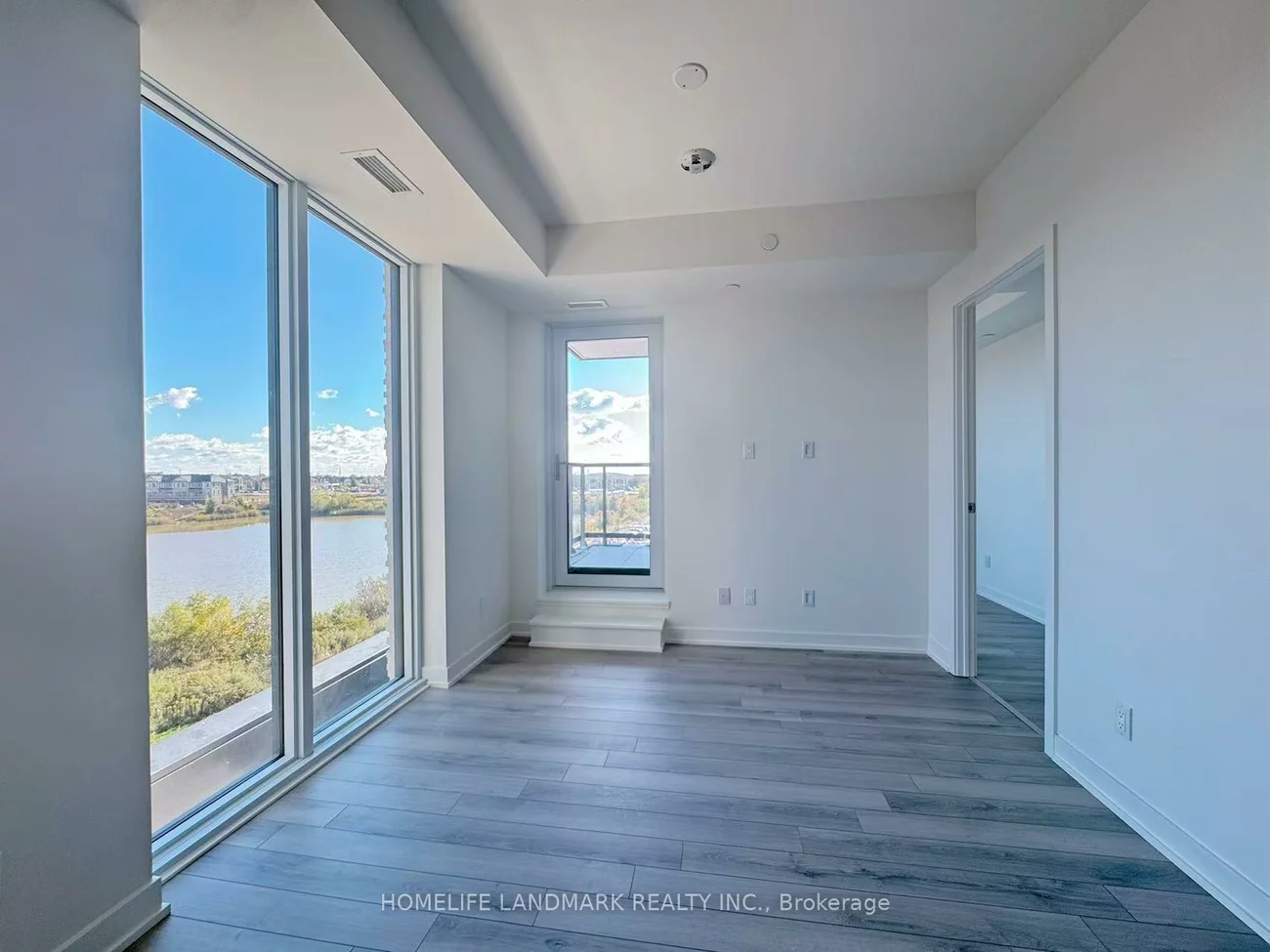3079, Trafalgar, 1010 - JM Joshua Meadows, Oakville