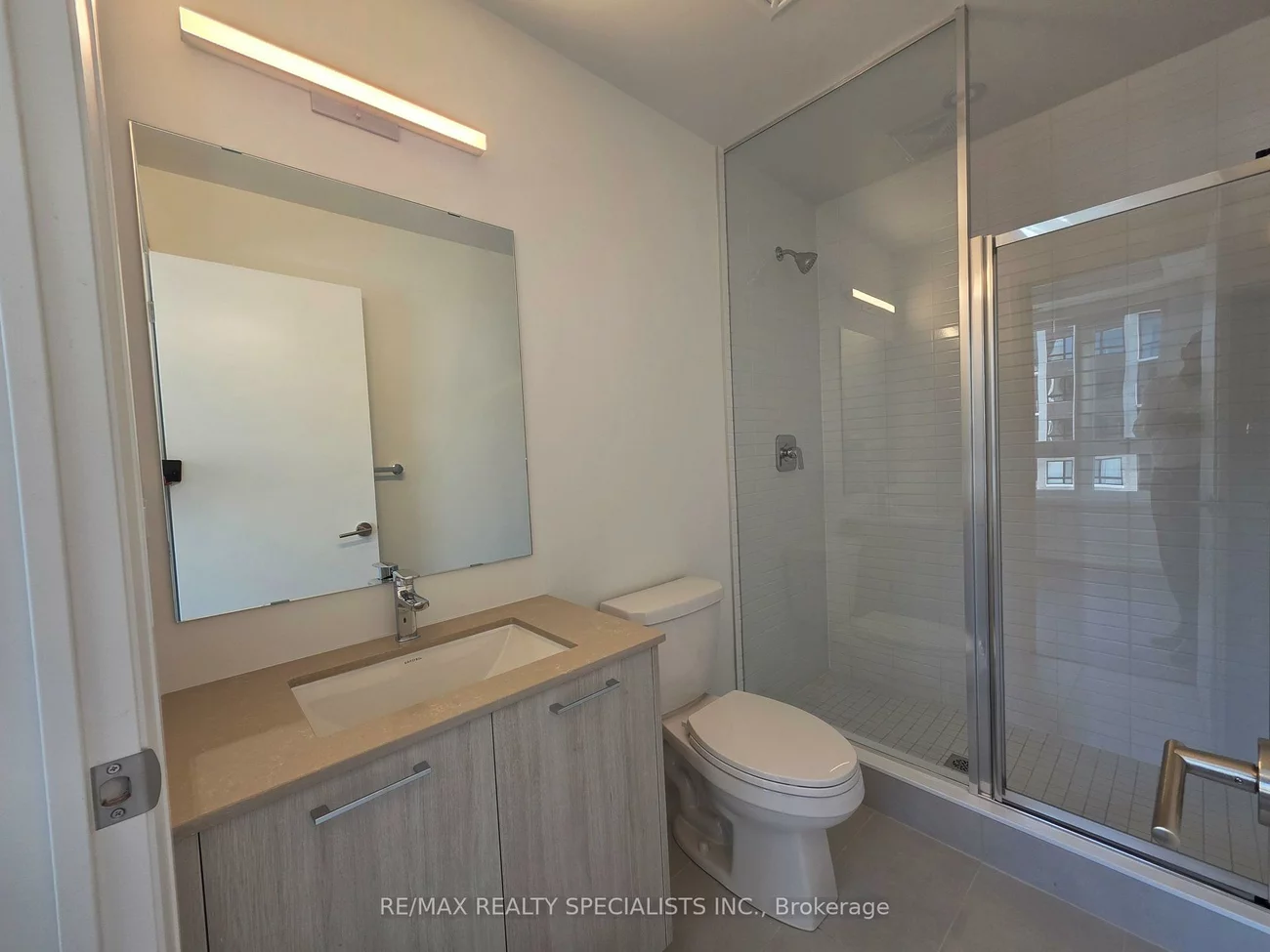 3250, Carding Mill, 1008 - GO Glenorchy, Oakville
