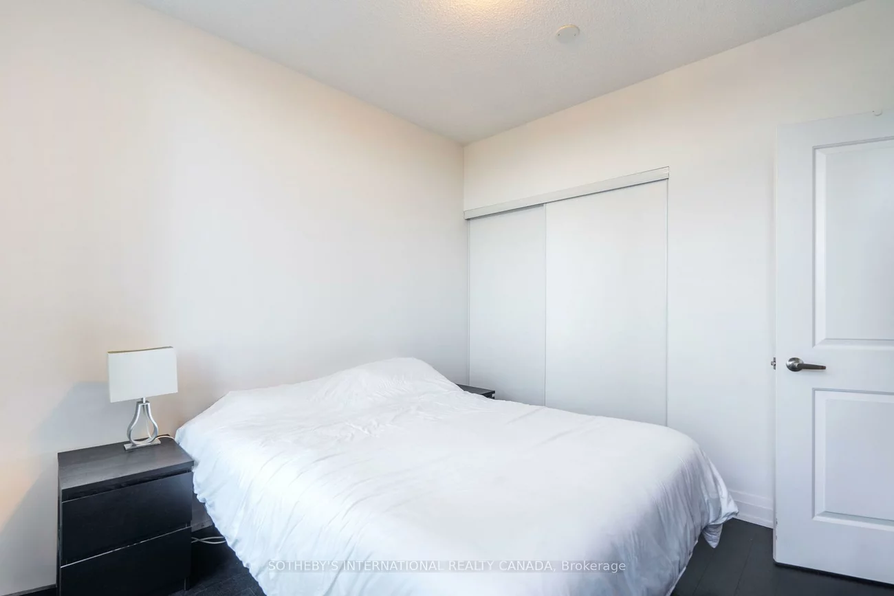 65, Speers, 1002 - CO Central, Oakville