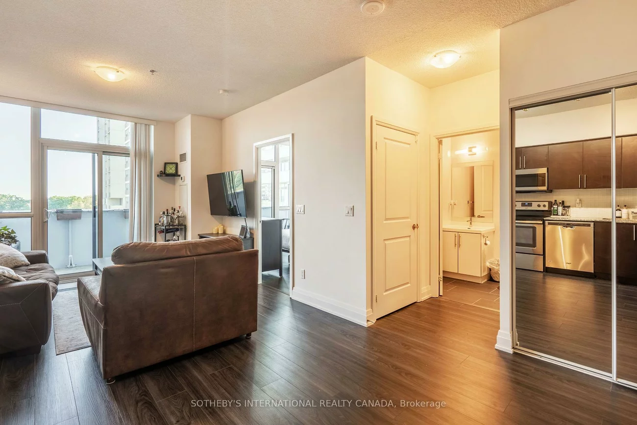 65, Speers, 1002 - CO Central, Oakville