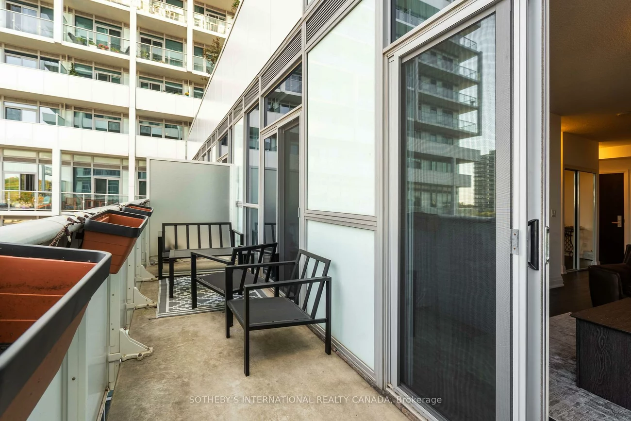 65, Speers, 1002 - CO Central, Oakville